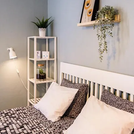 Apartment Zest *